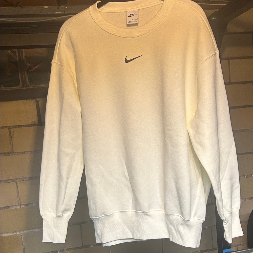 Nike Men's Off-White Crewneck Sweater